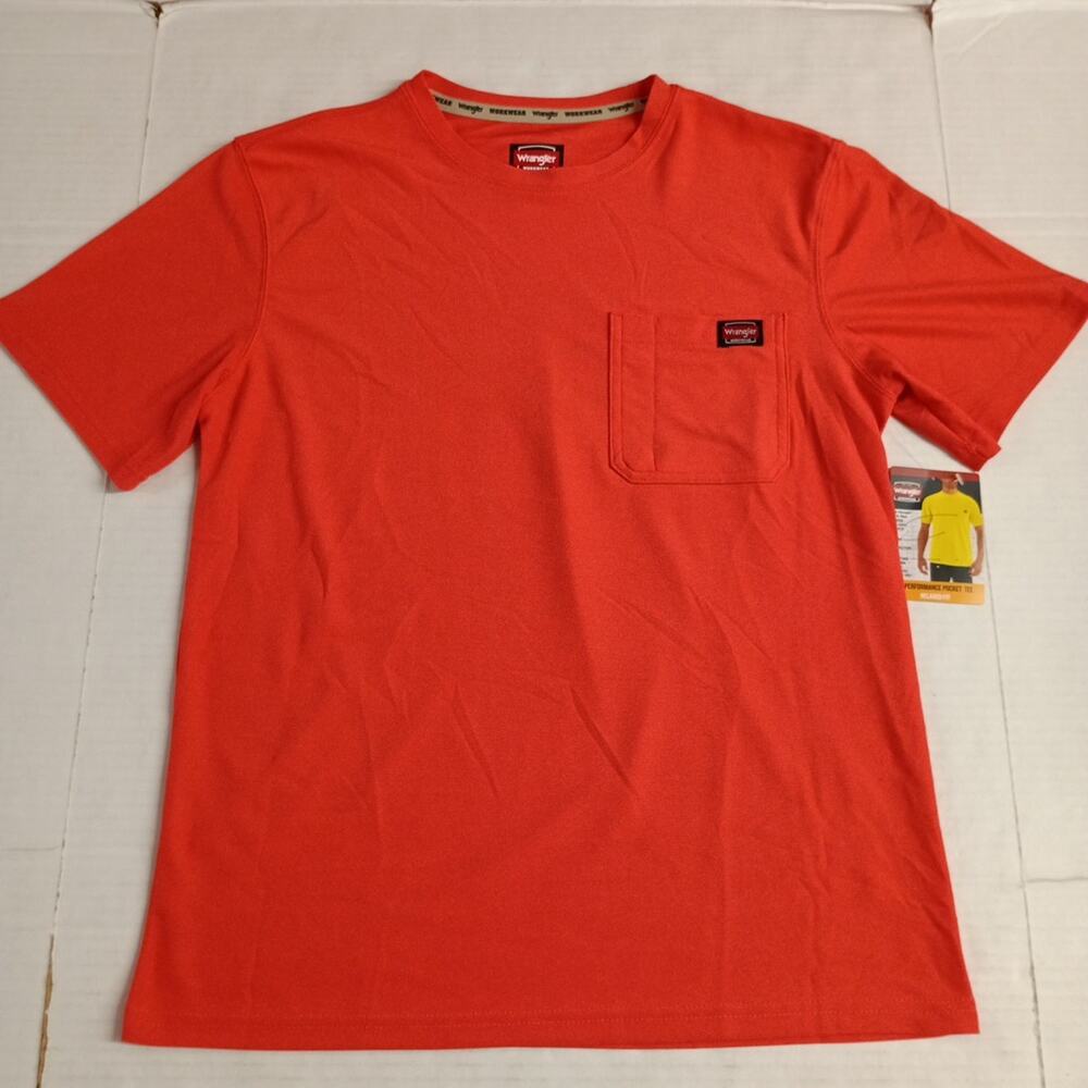 Wrangler Workwear Men's Short Sleeve Performance Tee Cayenne Size S (34-36) NWT